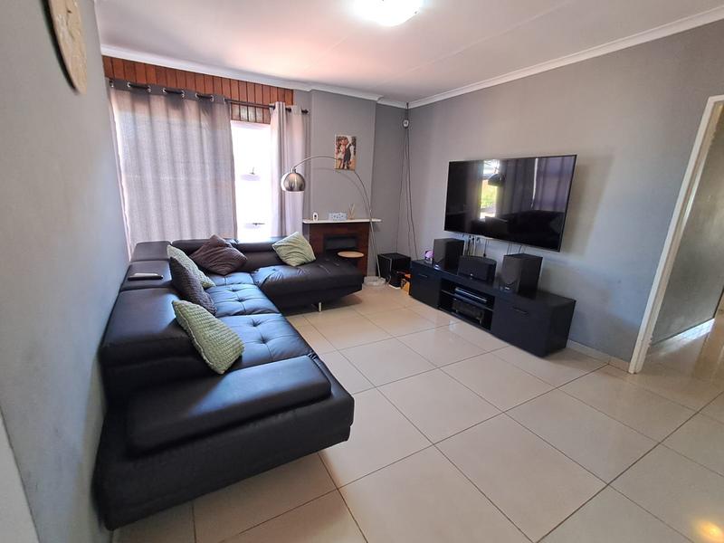 3 Bedroom Property for Sale in Townsend Estate Western Cape